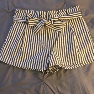 Stripped Shorts